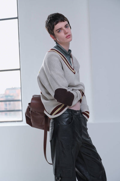 COLLEGE V - NECK - HALFBOY - KNIT V - NECK